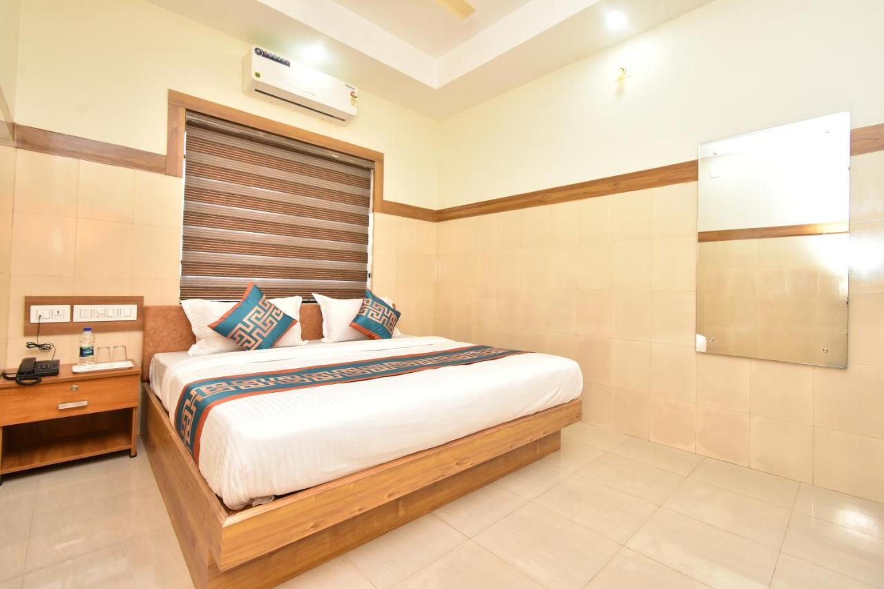 Hotel Kannur Capital Caltex Kültér fotó