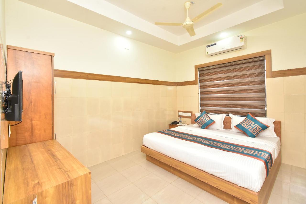 Hotel Kannur Capital Caltex Kültér fotó